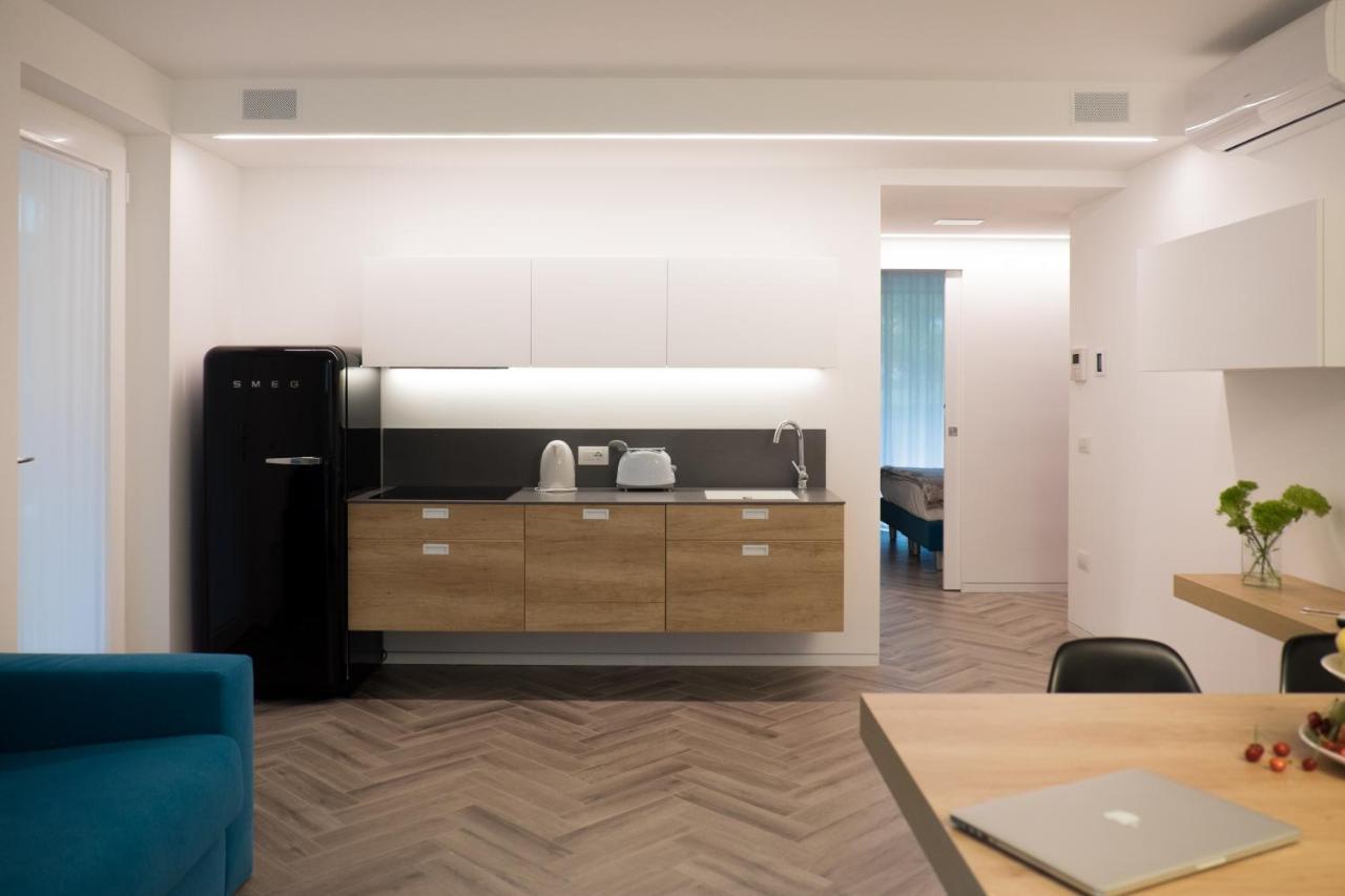 Apartamento Terrazze Dei Tigli Riva del Garda Exterior foto